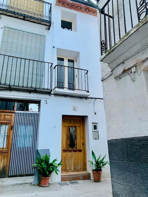 Casa Rural Con Encanto En La Puebla De Arenoso Exterior foto