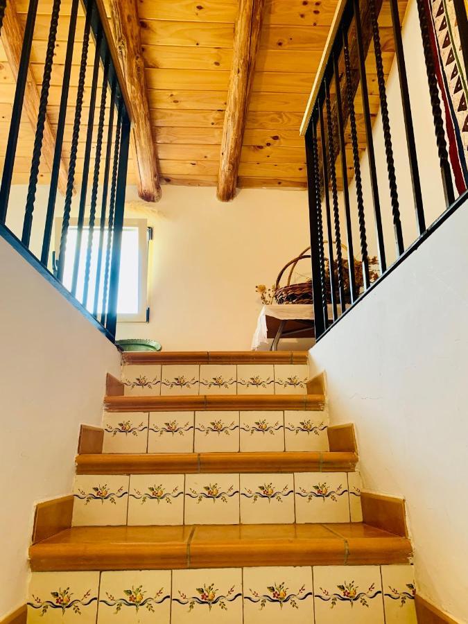 Casa Rural Con Encanto En La Puebla De Arenoso Exterior foto