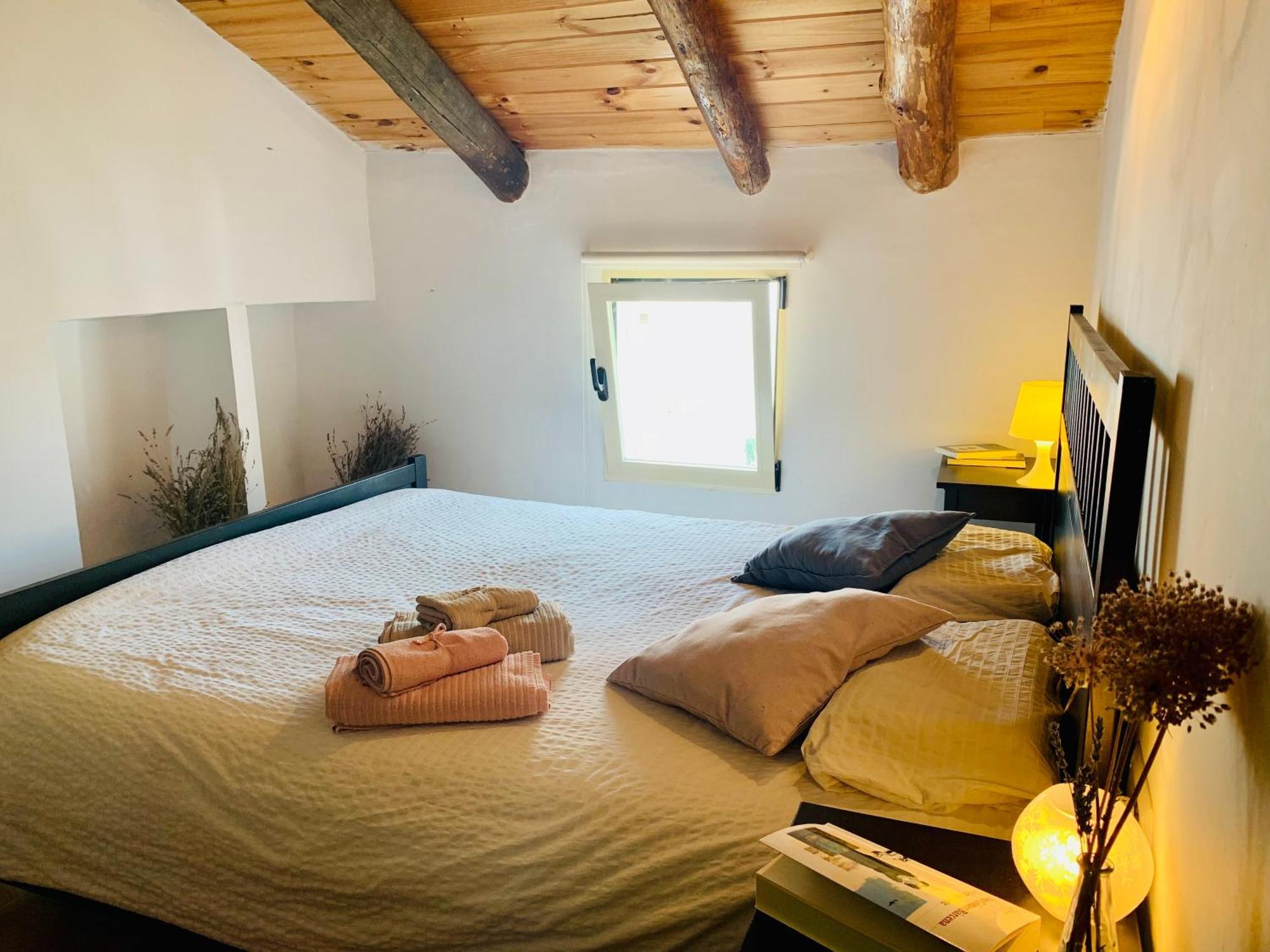 Casa Rural Con Encanto En La Puebla De Arenoso Exterior foto